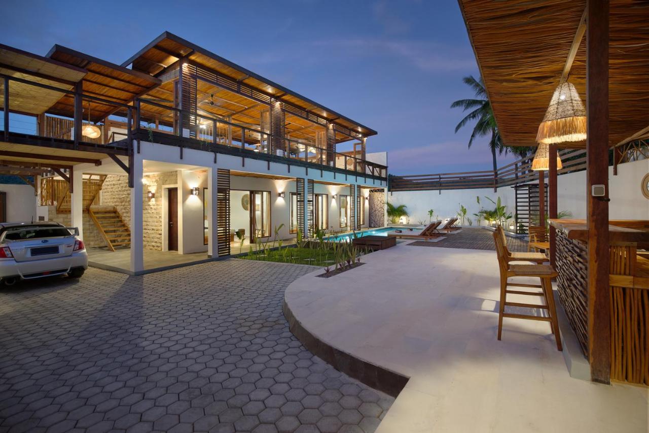 Villa Sakura. Luxury 3 Bedroom Villa. 塞隆贝拉纳克 外观 照片